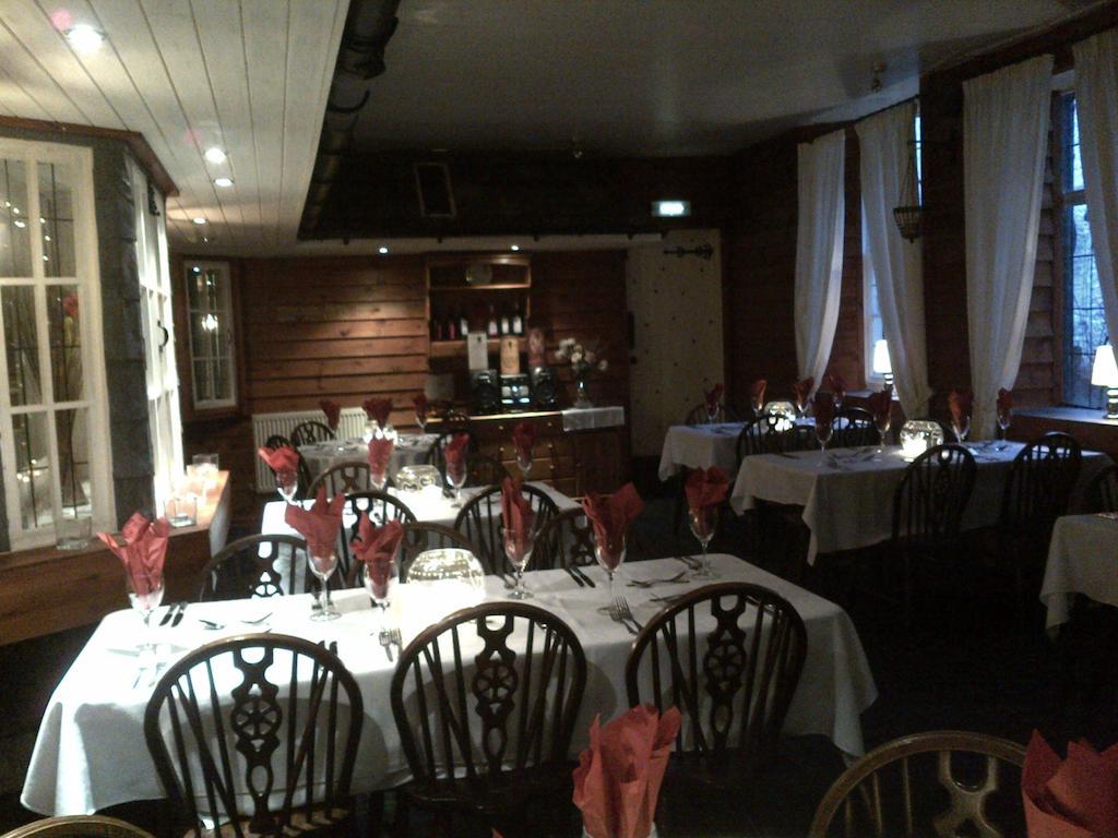 Crown Hotel Langholm Exterior foto